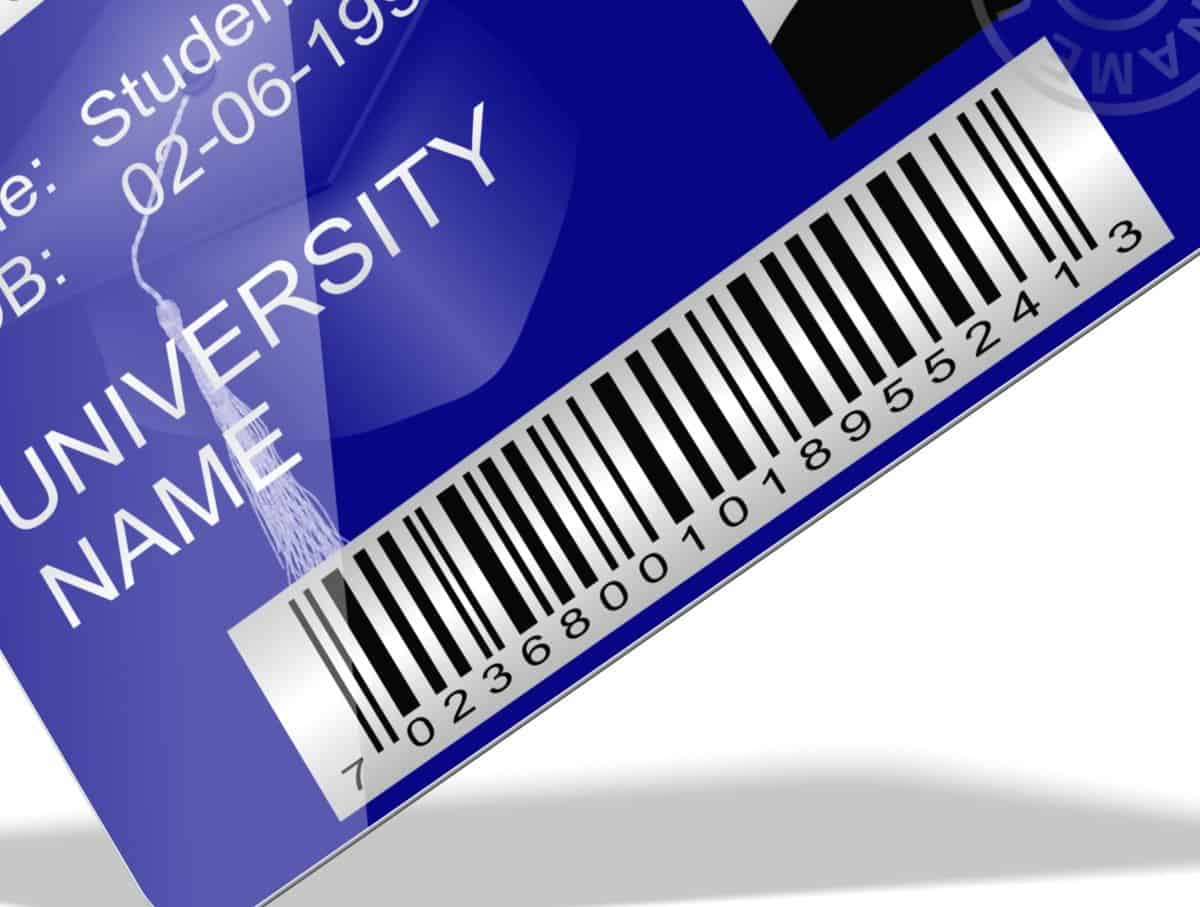 Zoom in Student ID number on a student ID